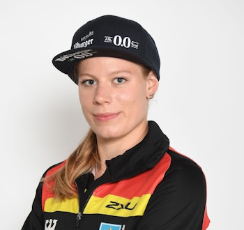 Athlete Profile: Laura Lindemann | Triathlon.org
