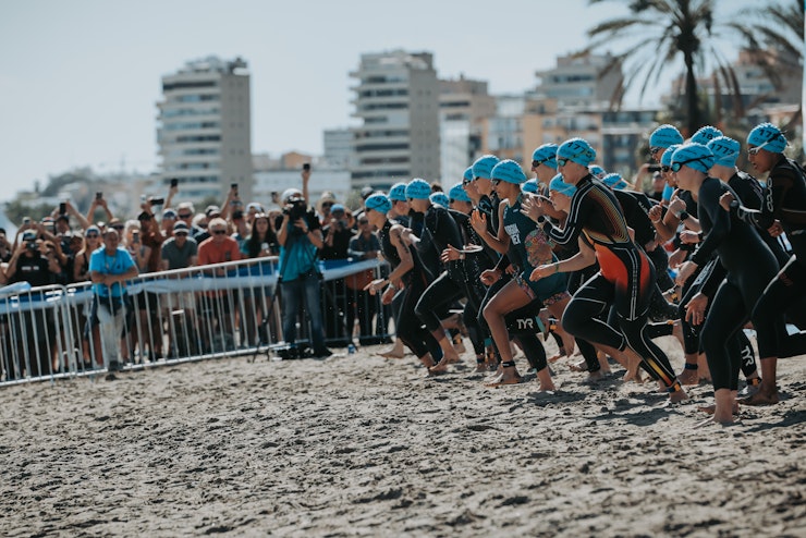 DAY 3: World Triathlon Championships Torremolinos - Elite Women and Age Group in action