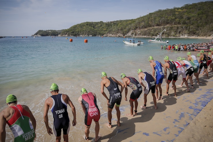 World Cup tour lands in Huatulco, Mexico, for the next stage of racing