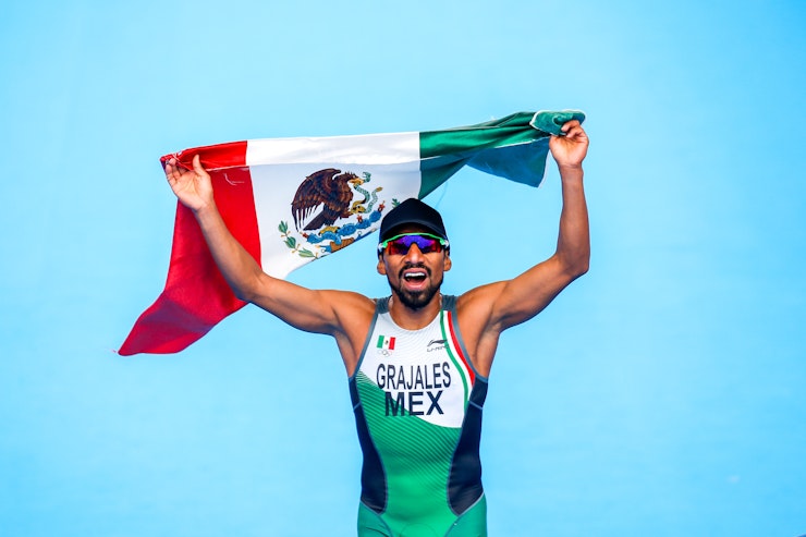 Crisanto Grajales defends Pan American Games title with victory in Lima