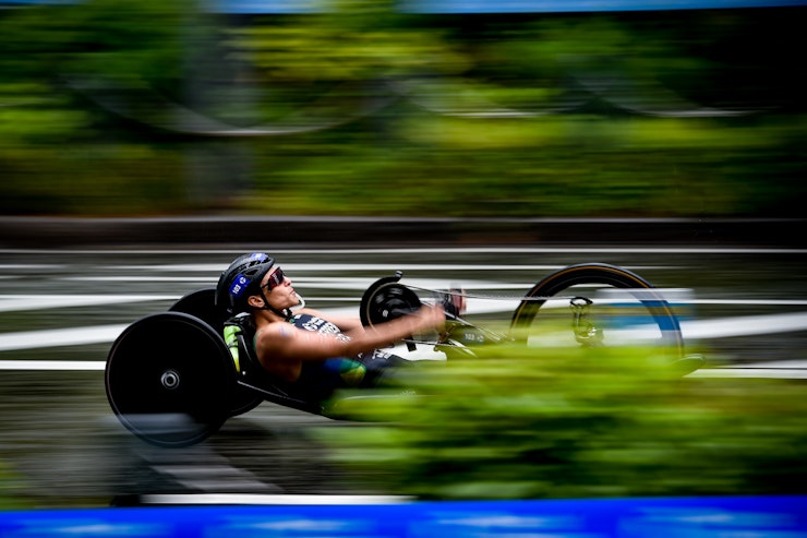 World's best para triathletes chase Paralympic points in Swansea