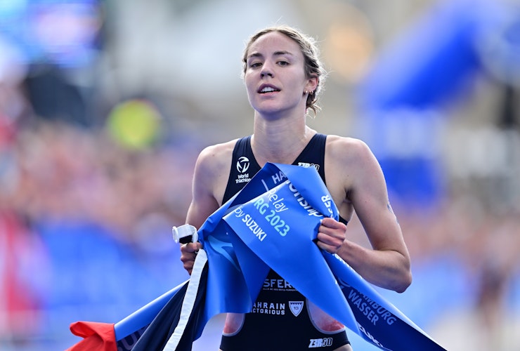 Cassandre Beaugrand back on top at WTCS Hamburg with Super-Sprint World title