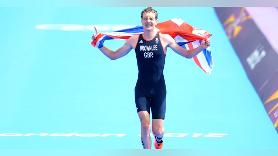 Alistair Brownlee Storms To Olympic Gold At London 2012 World Triathlon