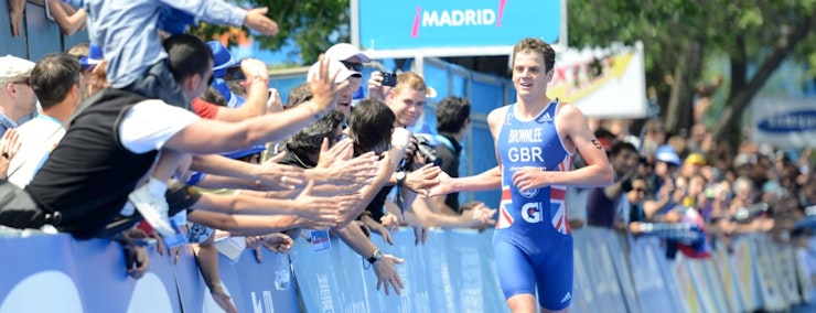 Jonathan Brownlee keeps Madrid in the family with crushing 2012 win