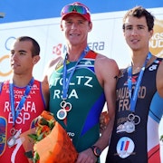 Stoltz stupendous for third Cross Triathlon World Championships victory