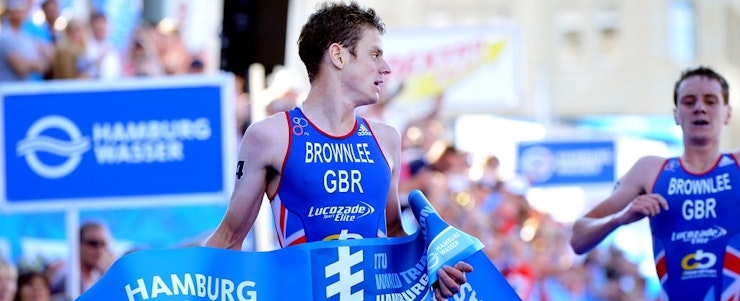 Jonathan Brownlee pips brother Alistair to WTS gold in Hamburg