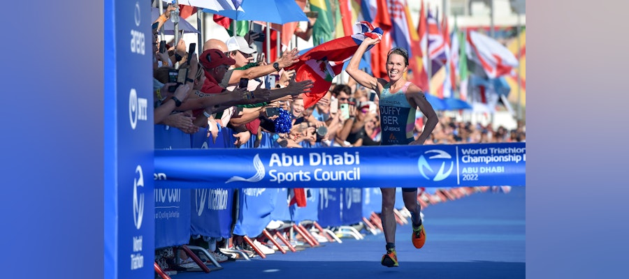 Dazzling Duffy wins record fourth World Triathlon title after spectacular season finale