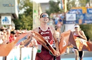 Hungarian men impress in home race
