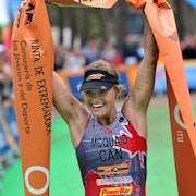 Melanie McQuaid crowned first ITU Cross Triathlon World Champion