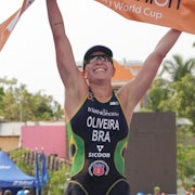 Oliveira earns first World Cup victory in line to line Huatulco win