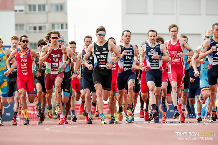 Benjamin Choquert and Sandra Levenez crowned with world titles in Pontevedra