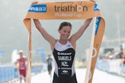Nicky Samuels soars to gold at Tongyeong World Cup
