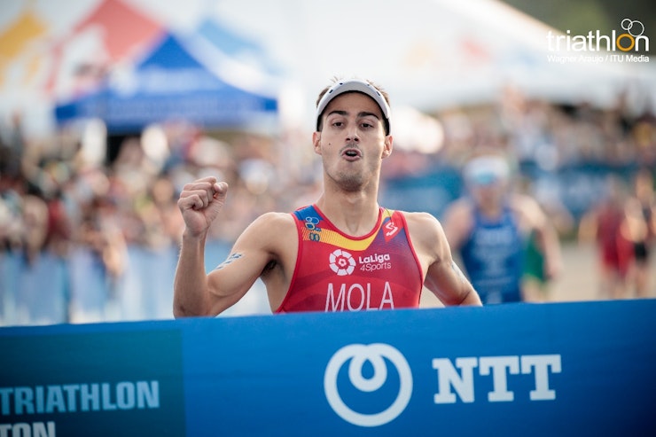Sizzling run in Edmonton brings Mola in for his fourth consecutive WTS podium