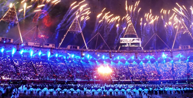 London 2012 opens with spectacular show