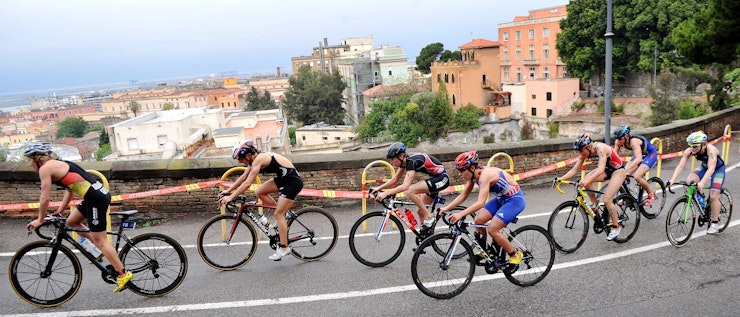 Sprint racing continues at the Cagliari World Cup