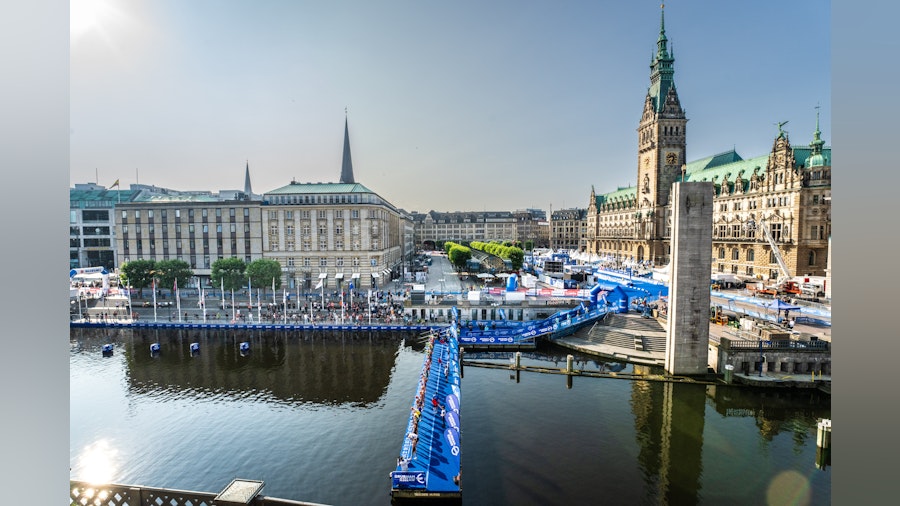 Four-day WTCS Hamburg brings first Super-Sprint world titles and 2500 Age Group athletes to Germany